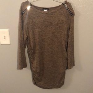 Long flowy fancy top